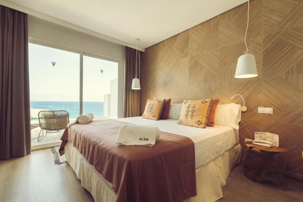 ICON Valparaiso -Adults Only 3
