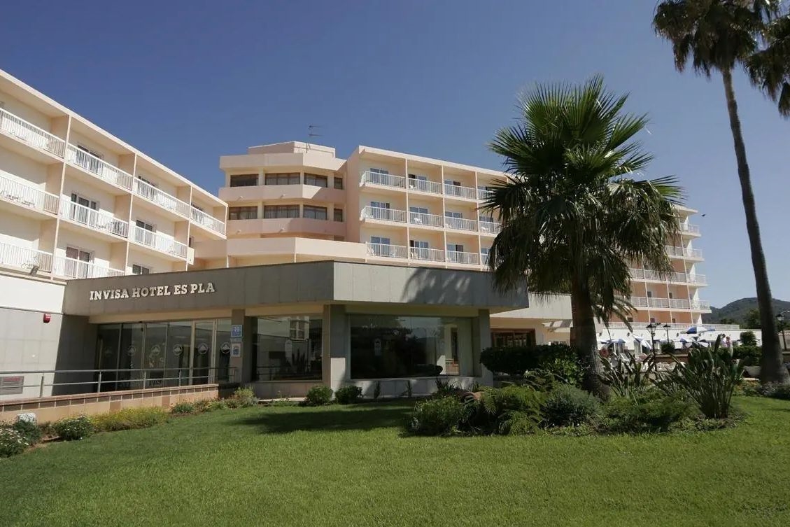 Invisa Hotel Es Pla