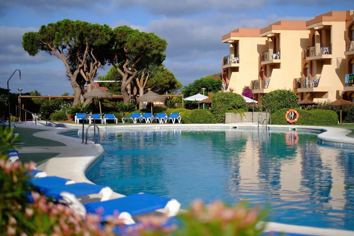 Las Dunas Grand Luxury Hotel