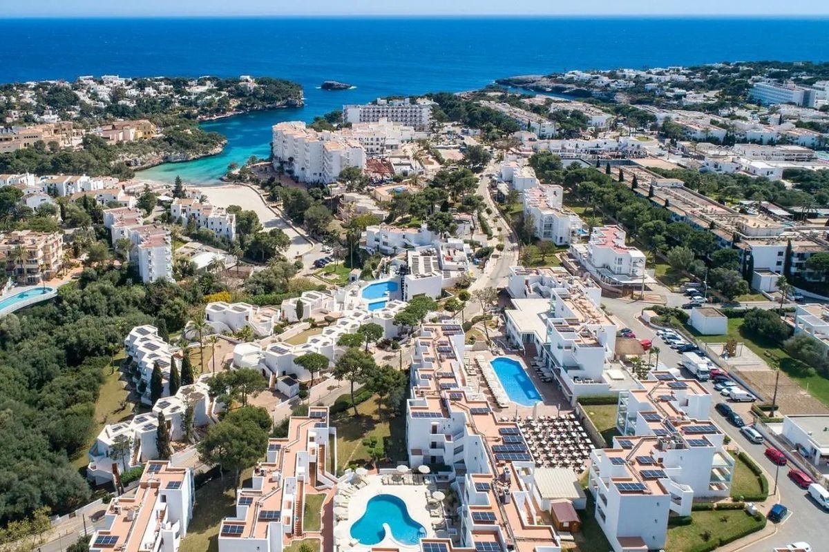 Marsenses Ferrera Blanca Adults Only 2