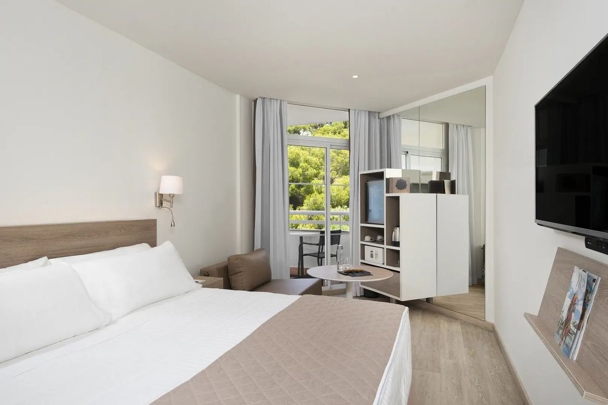 Meliá Cala Galdana 5