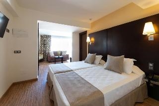 Nautic Hotel 5