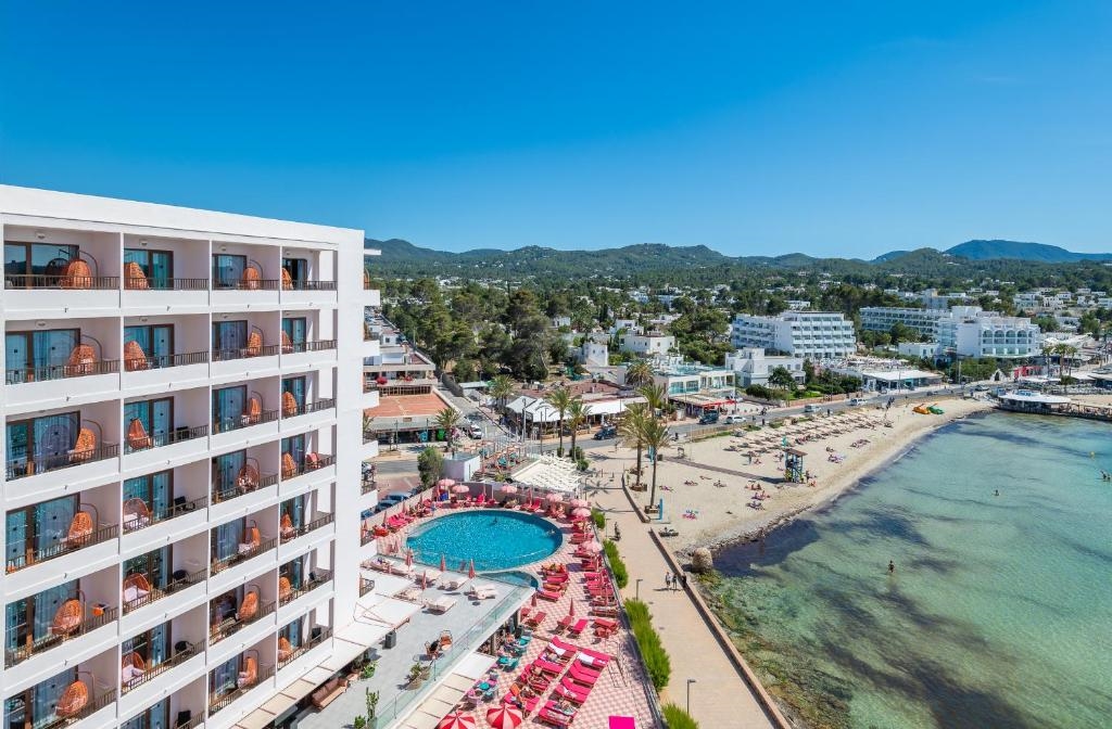NYX Hotel Ibiza - Adults only 3