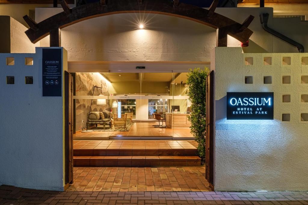 Oassium Hotel Only Adult 2