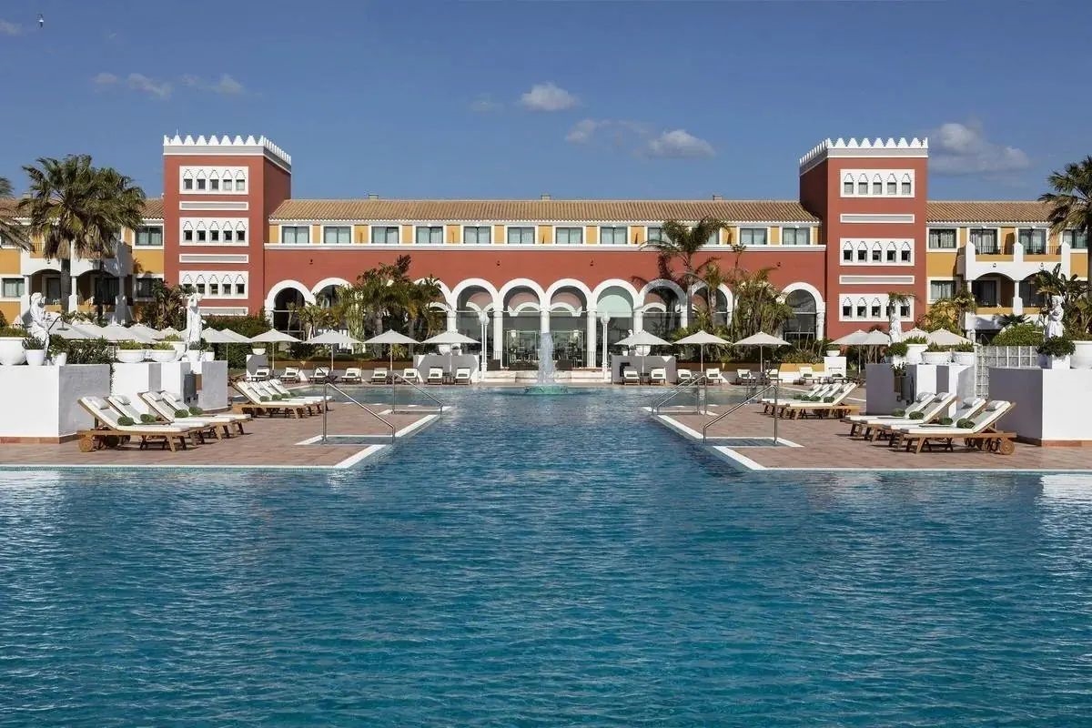 Palacio de Sancti Petri Gran Melia 4