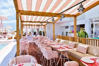 Paradiso Art Hotel 5