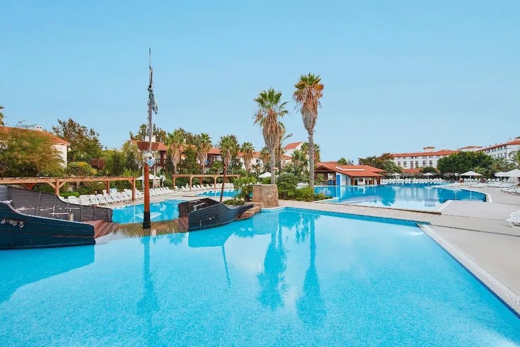 PortAventura El Paso + Ticket Included 4