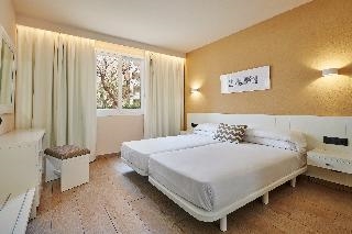 Protur Badia Park Aparthotel