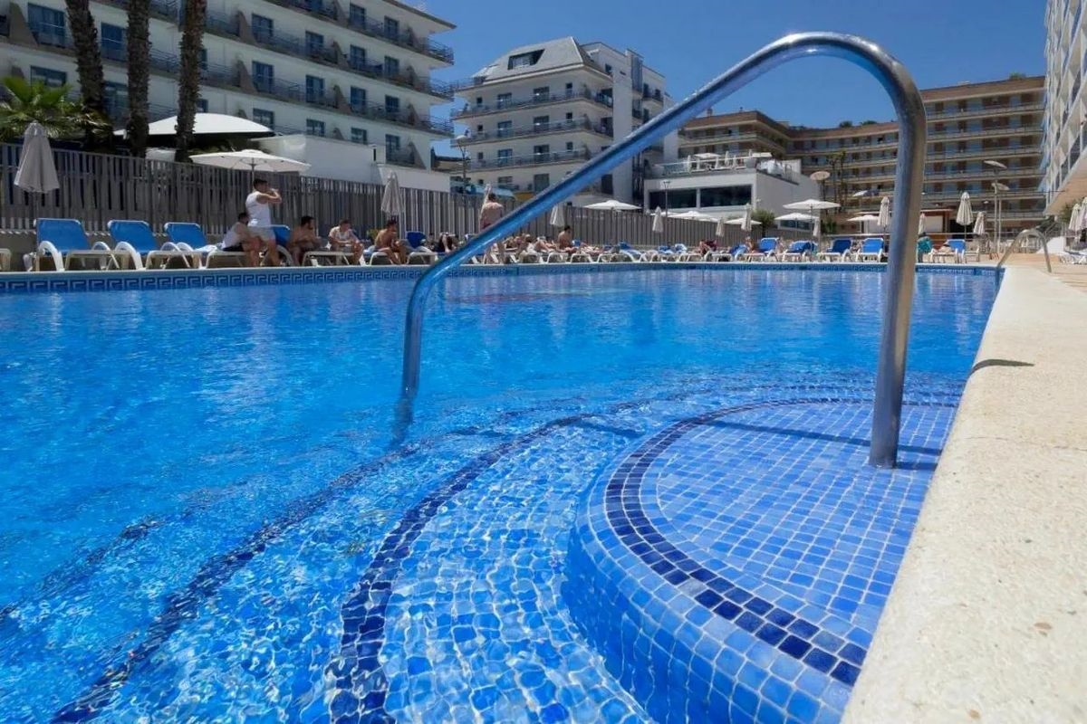 Riviera 5