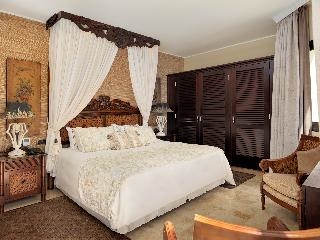 Royal Garden Villas 3
