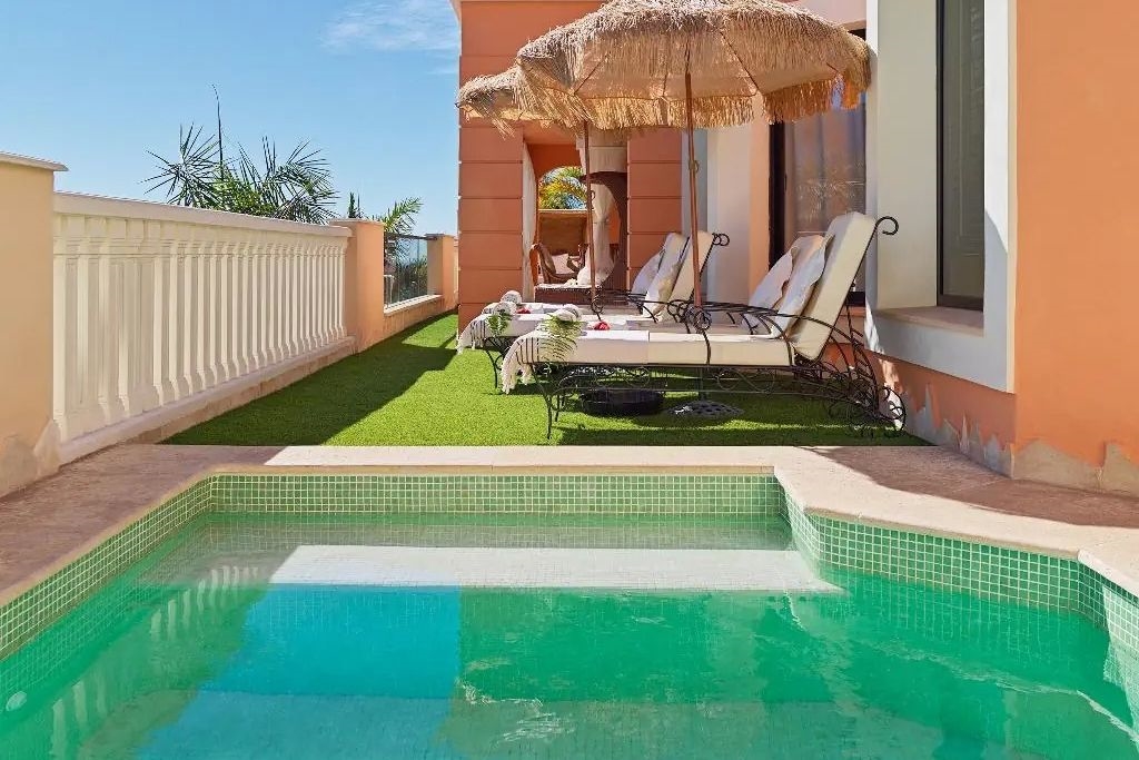 Royal Garden Villas 2