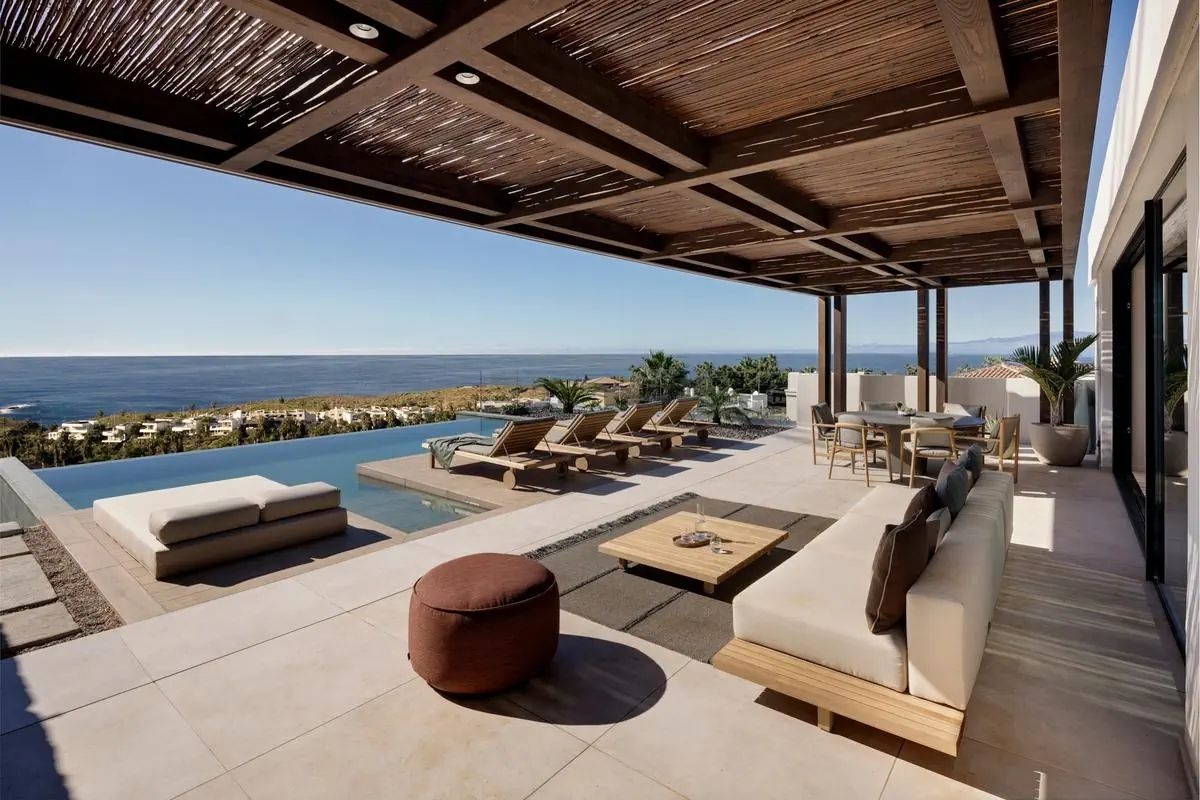Royal Hideaway Corales Villas 2