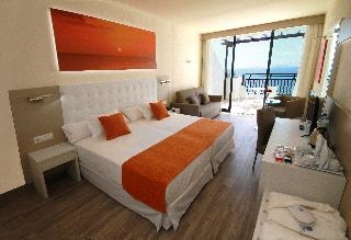 Sandos Papagayo 3