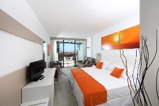 Sandos Papagayo 4