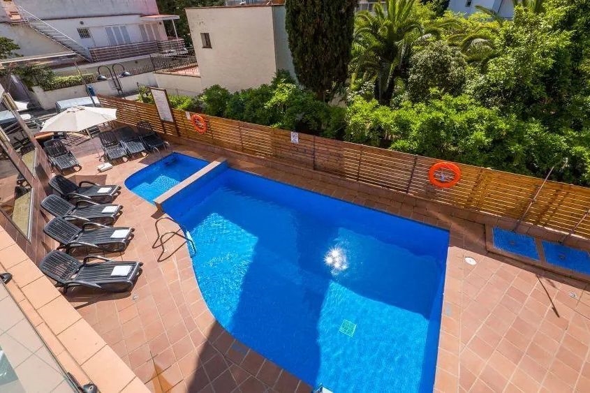 Tossa Beach Center 2