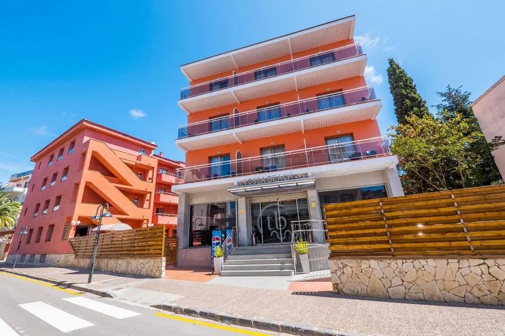 Tossa Beach Center 5