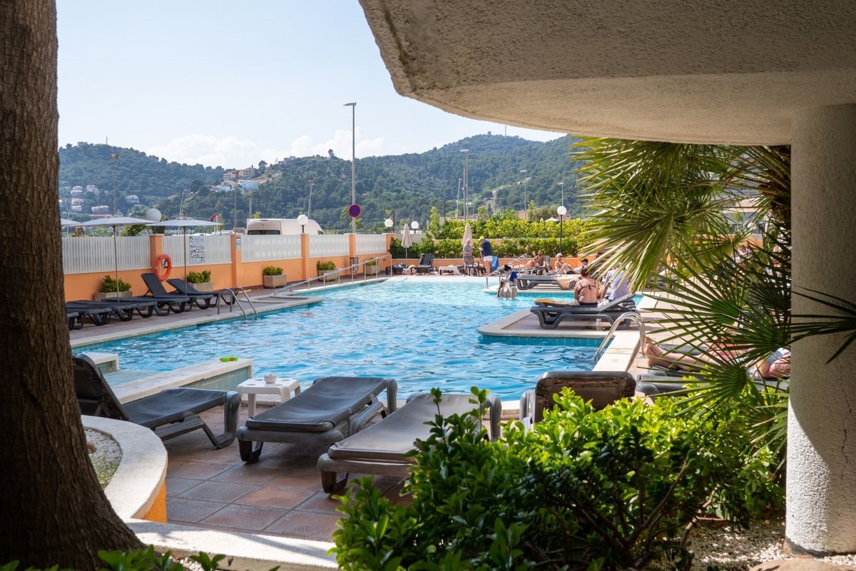 Tropic Park Hotel 4