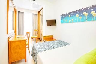 Universal Hotel Laguna 4