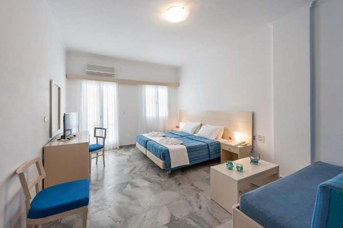 NARGES HOTEL 4