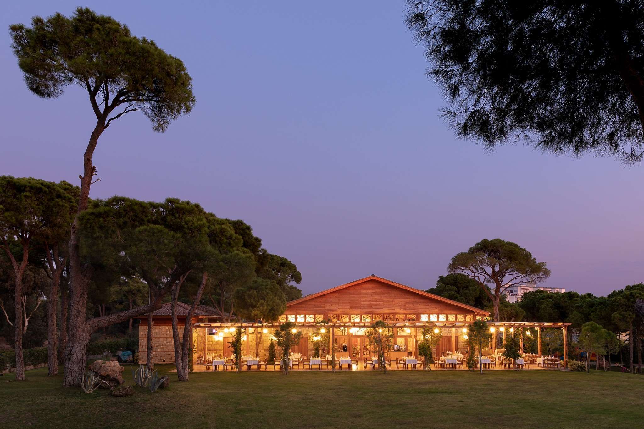 Bellis Deluxe Hotel 2