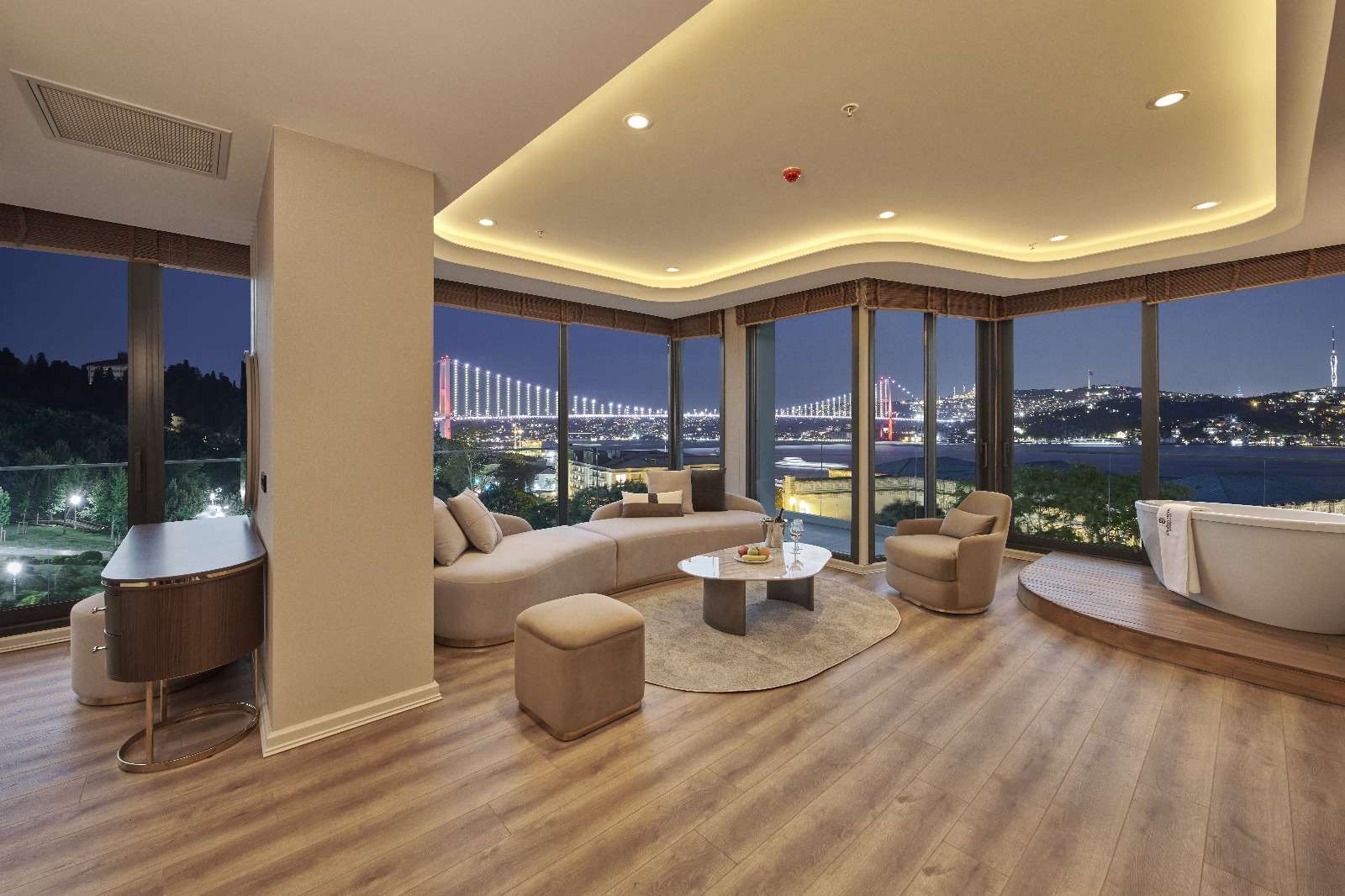 Çiragan Hotel Bosphorus 2
