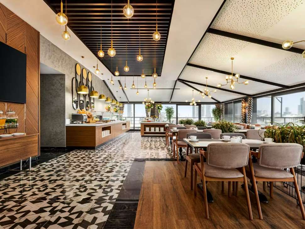 Ramada Encore by Wyndham Istanbul Sisli 3
