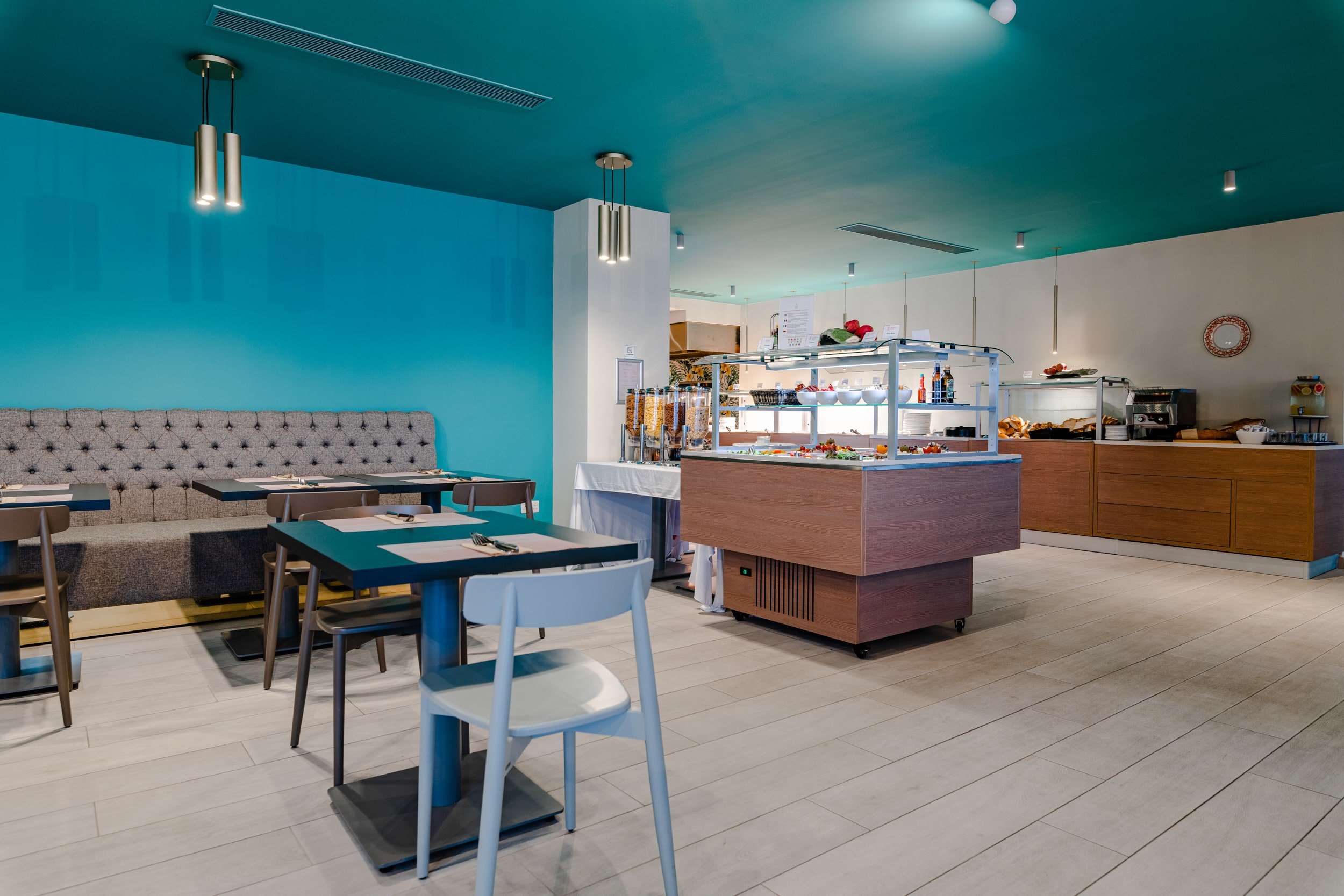 Pokaż wszystkie zdjęcia