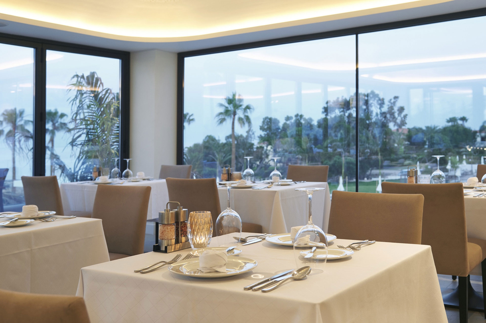 Sunrise Beach Hotel 2