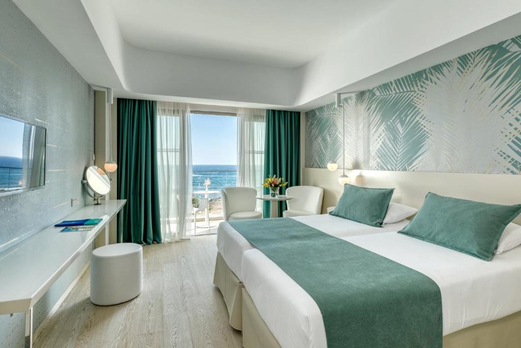 Ivi Mare - Designed for adults 5