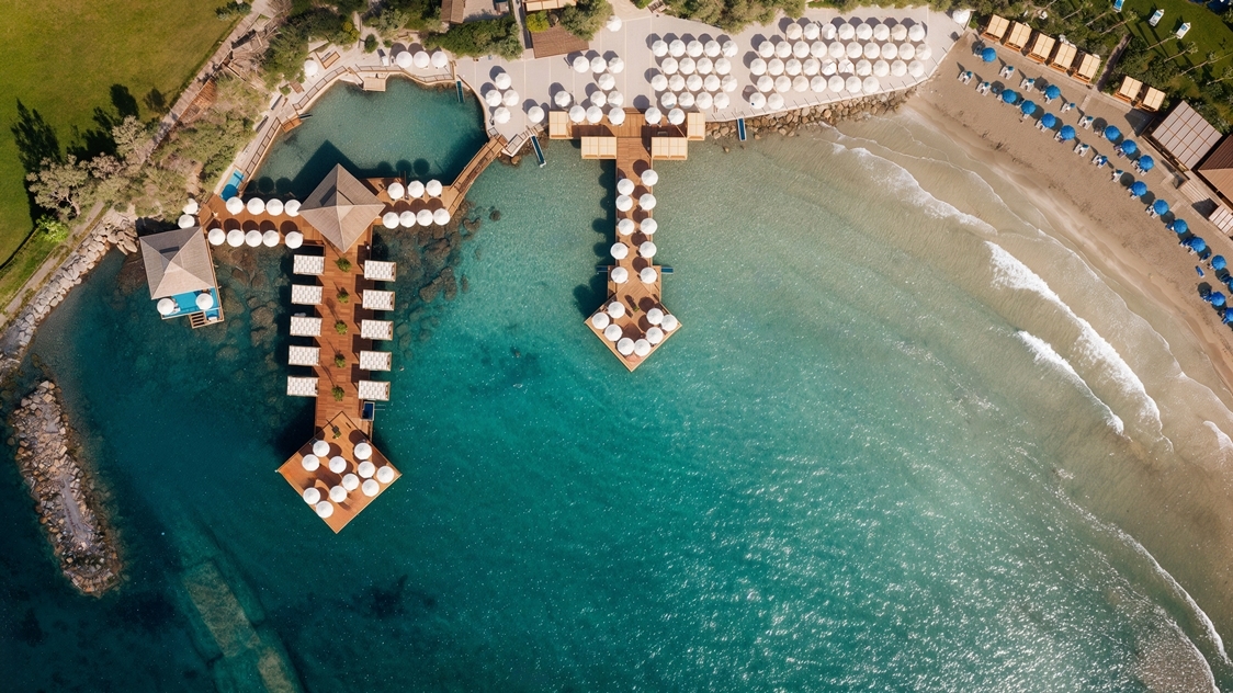 Merit Crystal Cove Hotel 3