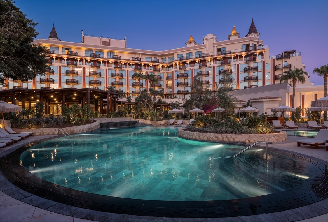 Merit Crystal Cove Hotel 5