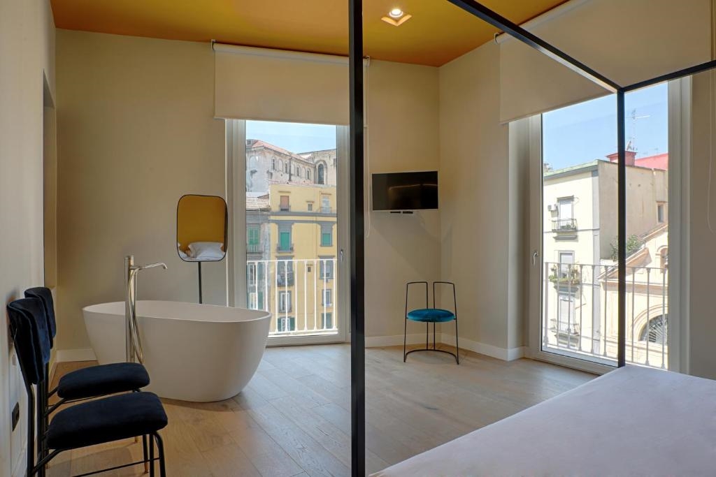 Casa Pacifico Napoli 3