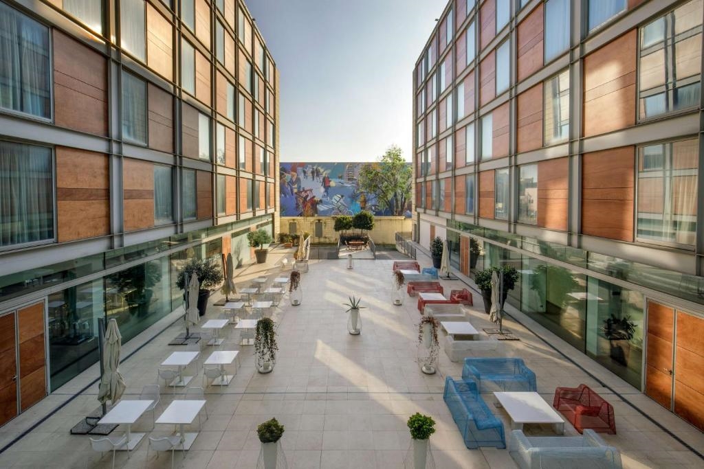 DoubleTree by Hilton Milan 2
