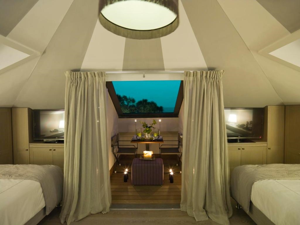 Eight Hotel Paraggi 4