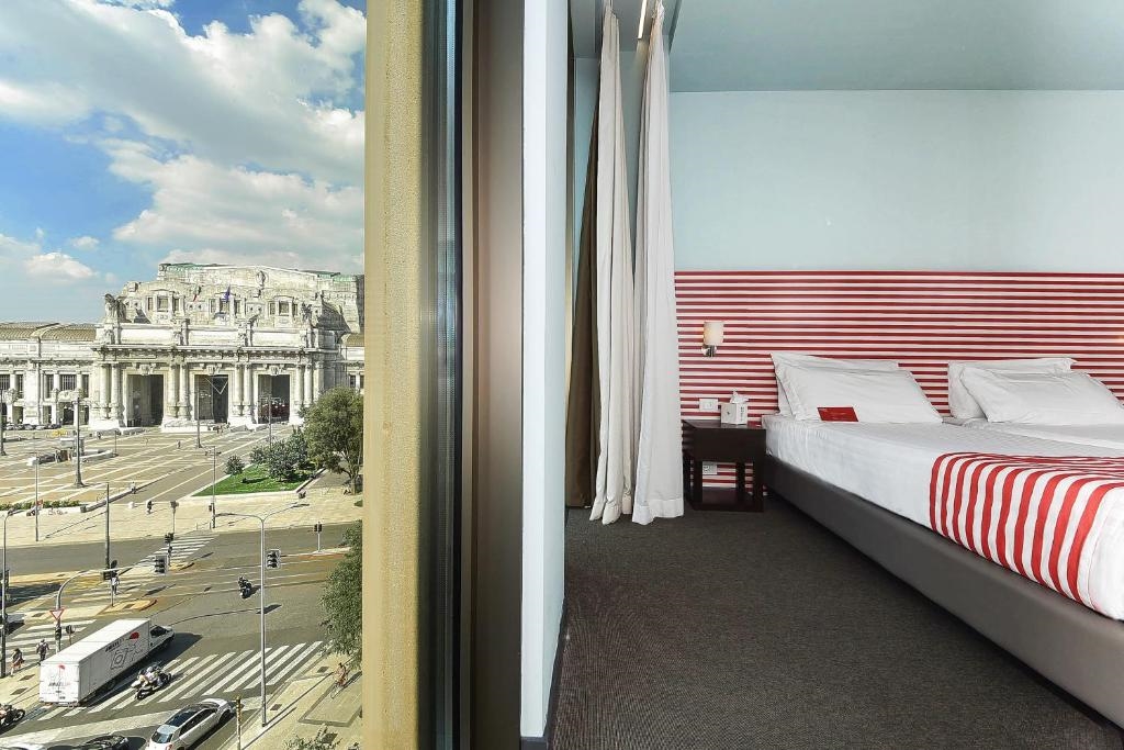 Glam Milano 2