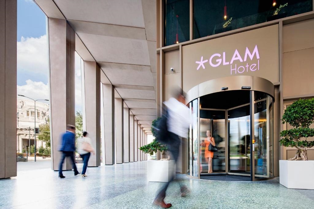 Glam Milano 5