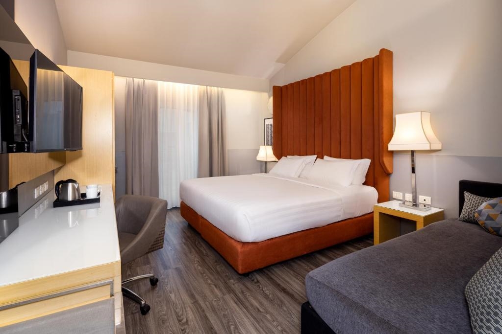Holiday Inn Milan Garibaldi Station 2