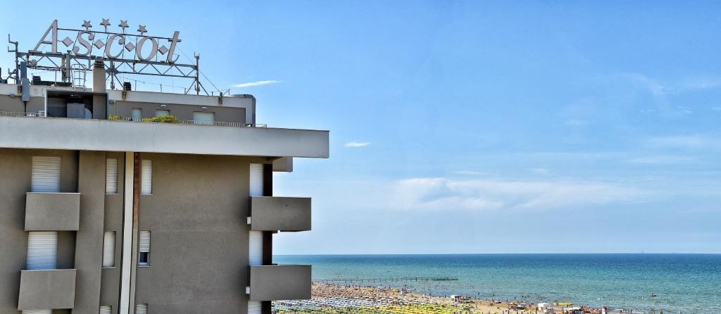 Hotel Ascot & Spa Rimini 2