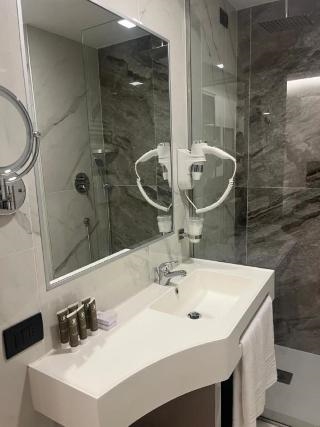 JR Hotels Bocconi Milano