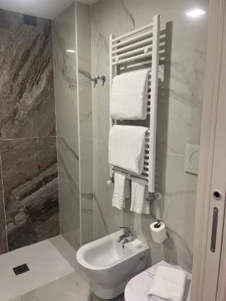 JR Hotels Bocconi Milano 4