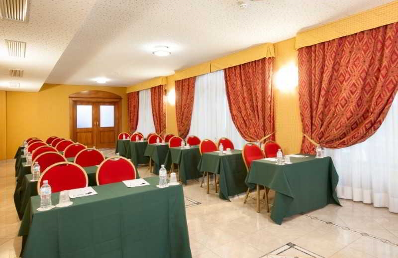 Marconi Hotel 4