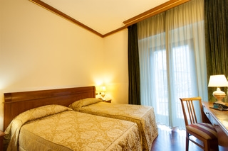 Marconi Hotel 5