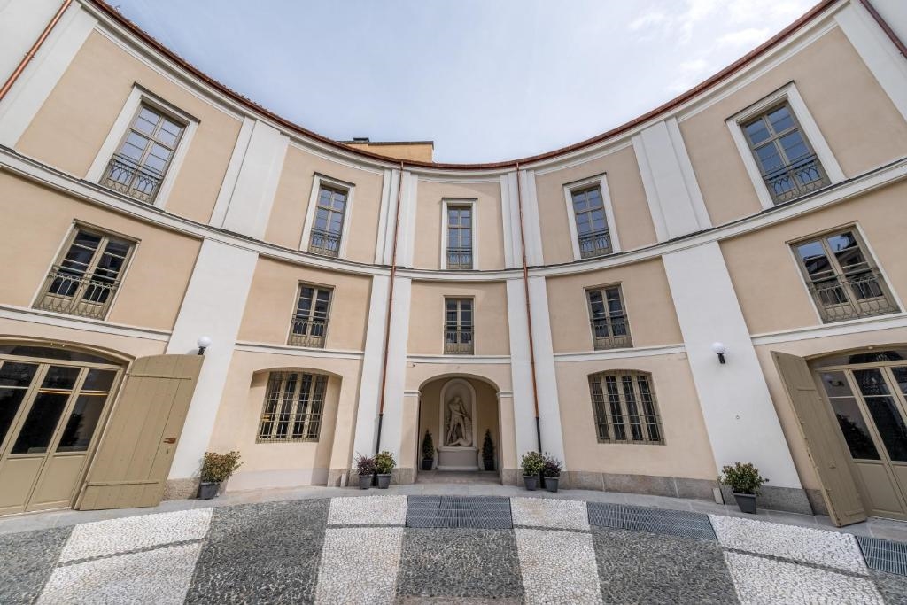 Oriana Homèl Torino 5