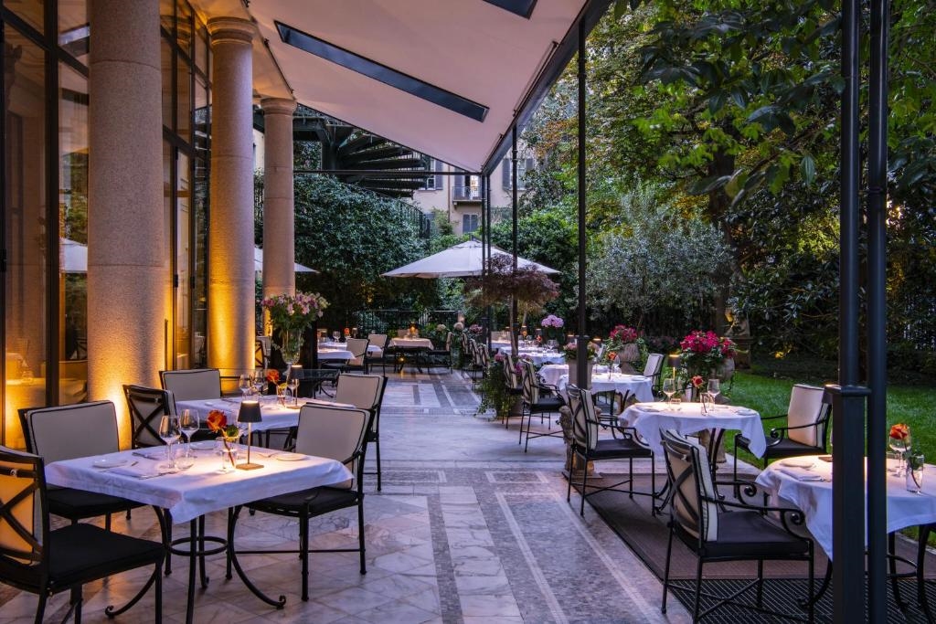 Palazzo Parigi Hotel & Grand Spa 5