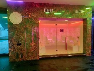 Promenade Luxury Wellness Hotel 4