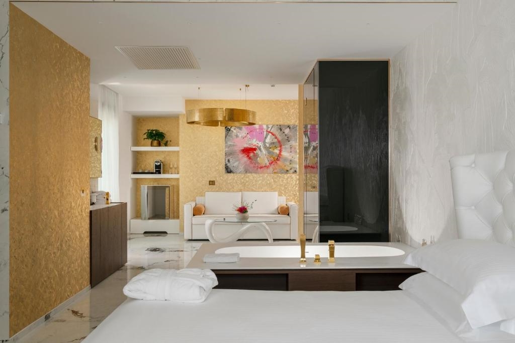Promenade Luxury Wellness Hotel 2