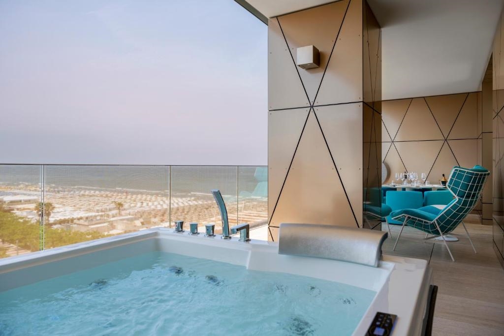 Promenade Luxury Wellness Hotel 5