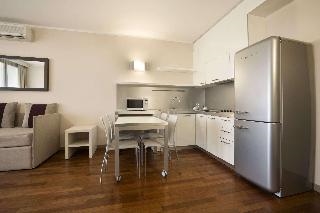 Ramada Plaza Milano Hotel 5