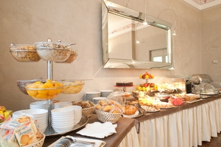 San Pietro Hotel 4