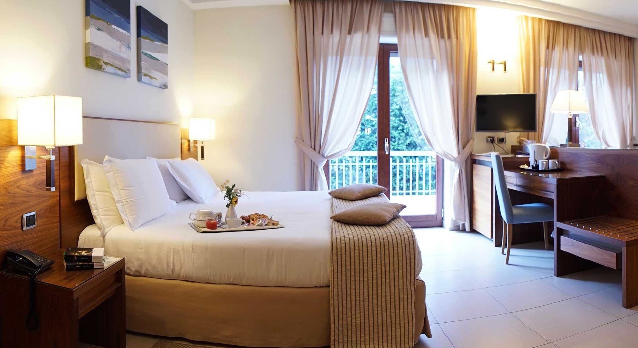 Suites & Residence Hotel